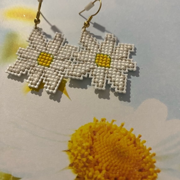 Needlepoint Daisy Earrings - Picture 9 of 10